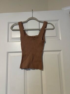 Avec Les Filles Ribbed Square-Neck Tank Top - Tan Brown